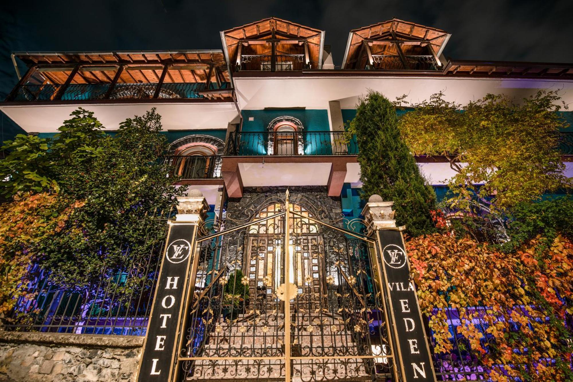 Vila Eden Boutique Hotel Корча Екстериор снимка